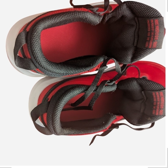 Nike Red and Black Athletic Sneakers - Picture 5 of 7
